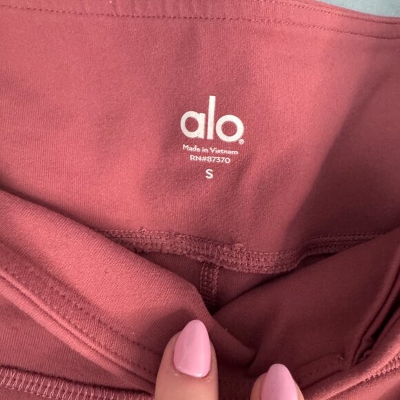 ALO Yoga Goddess Leggings Red Velvet Stormy Heather Knit Gray Size Small - Picture 5 of 6